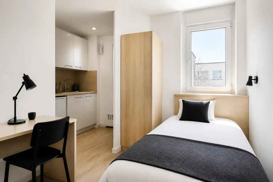 Studio meublé dans une résidence étudiante Nancy avec bureau et kitchenette