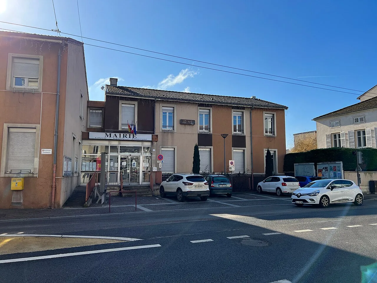 Mairie de Saint-Max au 32 avenue Carnot