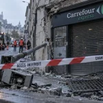 Nancy : un camion sans conducteur percute un Carrefour Express place de la Commanderie